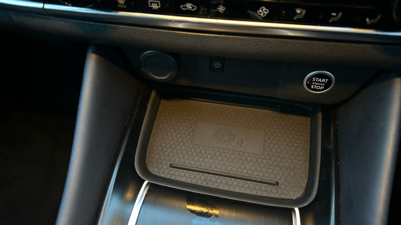 Nissan Qashqai 1.3 DiG-T MH Tekna 5dr Petrol Hatchback